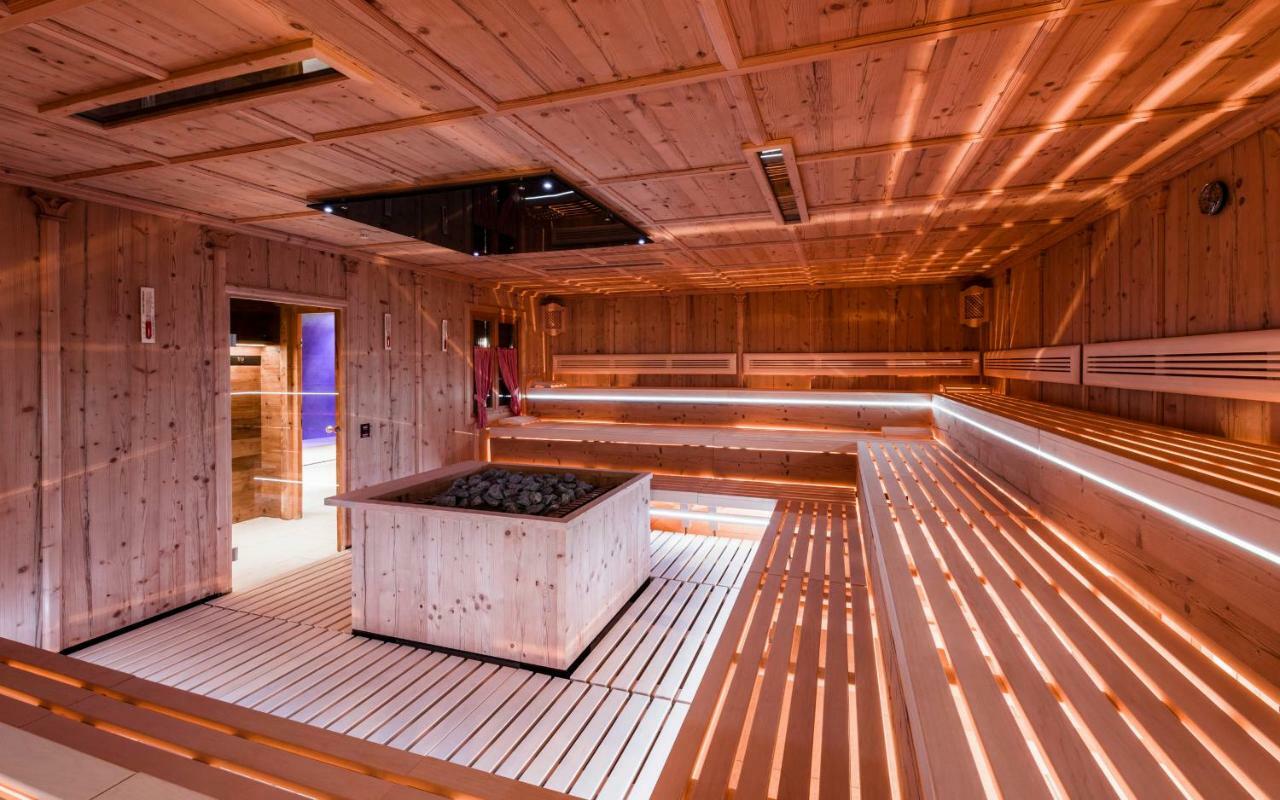 Mirabell Dolomites Hotel - Luxury Ayurveda & Spa Olang Buitenkant foto